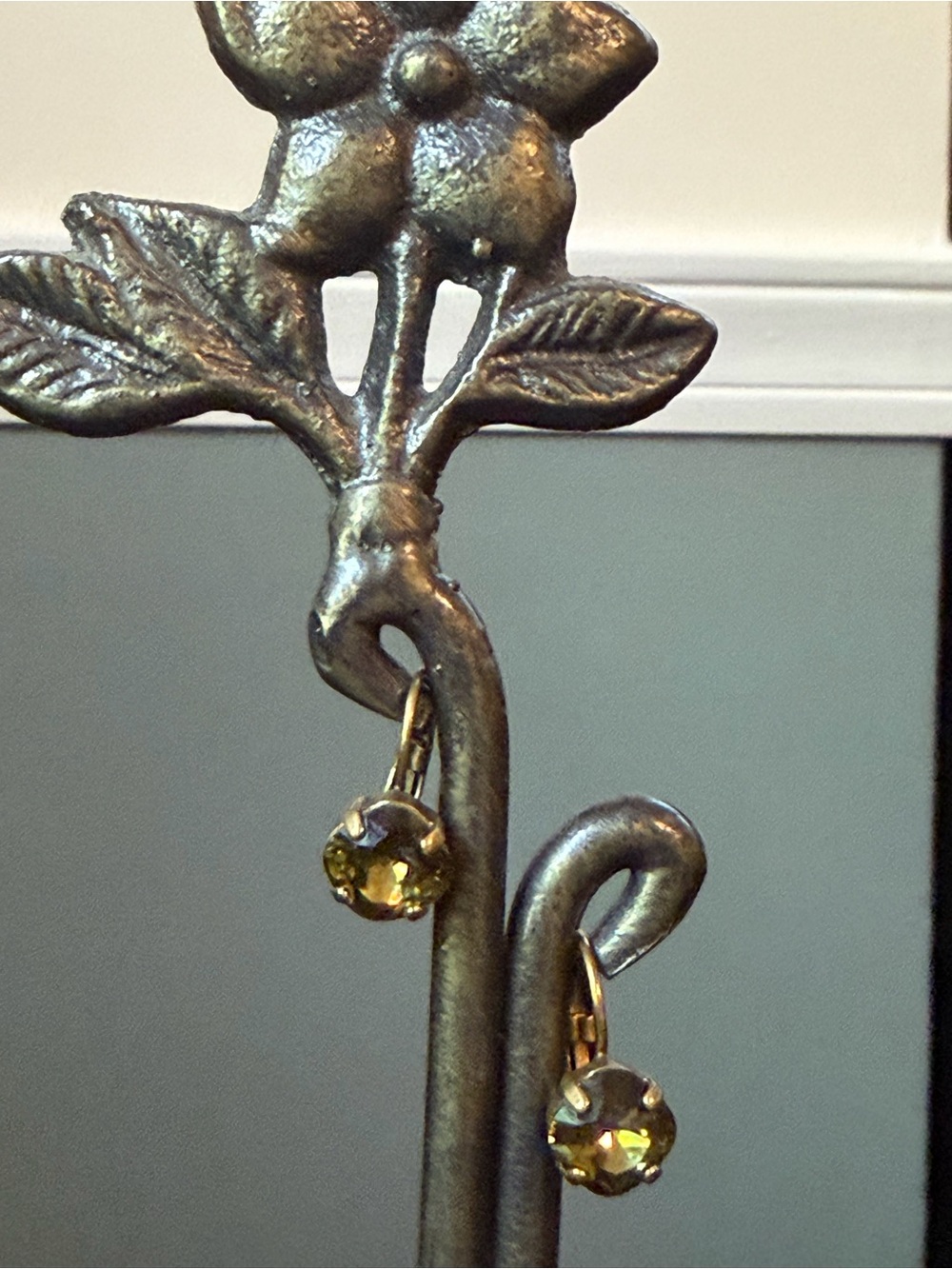 Sorrelli NWT Olive Green Crystal Lever Back Drop Earrings Antique Gold Tone